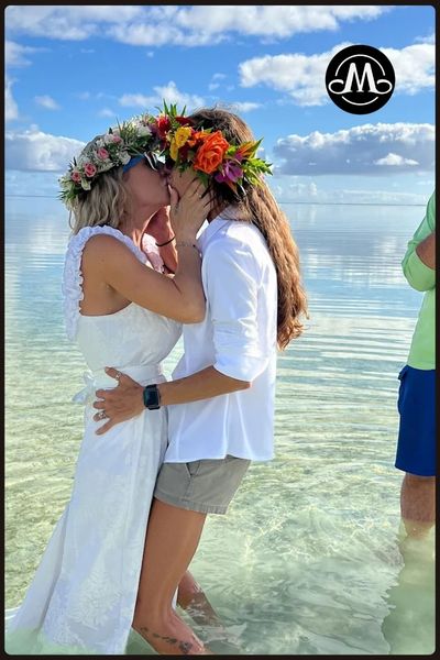 Leiana Evensen marry Lyssa Chapman