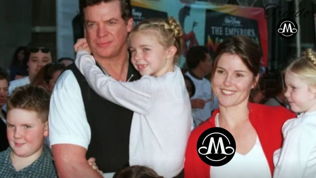 Lupe Gidley With Family