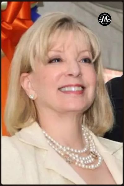 Ann Carlson Khan
